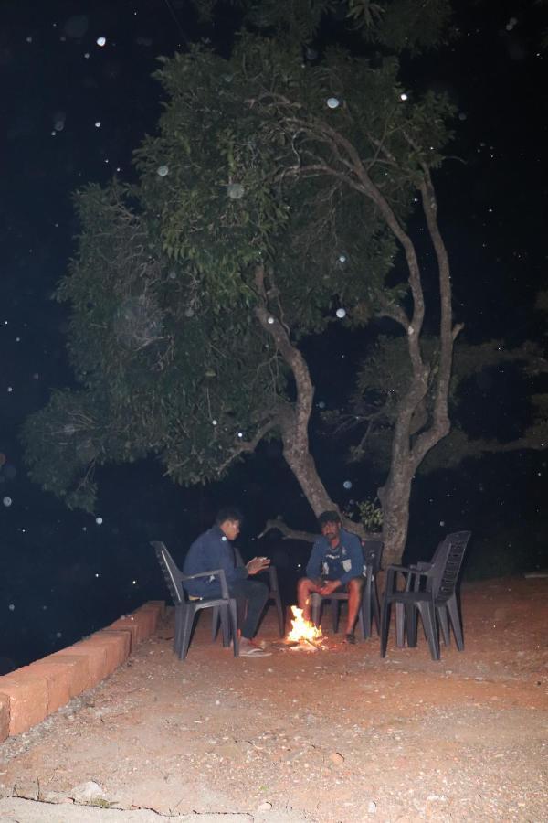 Mahābaleshwar Forest Sunrise Villa 3Bhk מראה חיצוני תמונה